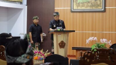 Bupati Kembang Mengajak Seluruh Jajaran Melakukan Langkah-langkah Memaksimalkan Pendapatan Daerah 