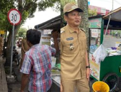 Pedagang Kaki Lima di Jalan Ngurah Rai Siap Direlokasi dan Taati Aturan Pemkab Jembrana