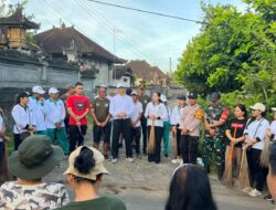Ketua TP PKK Jembrana Ani Setiawarini Turun Langsung Pimpin Aksi Nyata Kebersihan Lingkungan