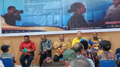 Wagub Aryoko Rumaropen Terima Aspirasi Ratusan Warga di Kantor Gubernur Papua