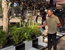 Tingkatkan Kepedulian Lingkungan, Bupati Jembrana Dorong Sekolah Libatkan Siswa Penataan Taman